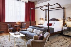 10 Trik Mudah Menyulap Tampilan Kamar Tidur Menjadi Hotel Berbintang